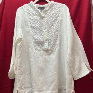 Boho Chic Linen and Lace Elegant top